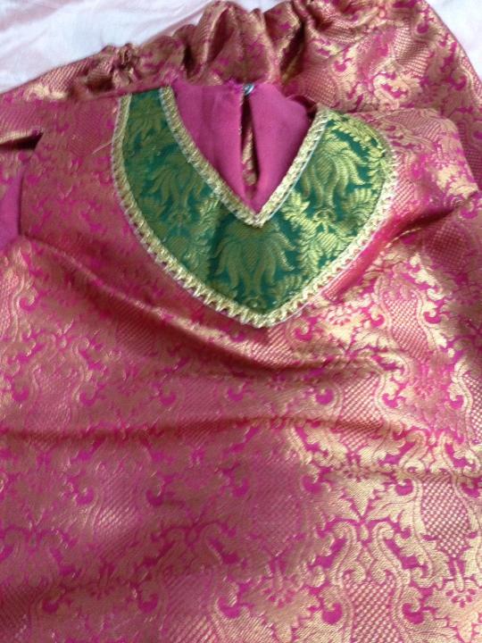 Baby%20Girls%20Sharara%20Dress%20Designs%20%20For%20Wedding%20(Fabric%20Jamawar%20)%20(%20Size%200-3%20To%205%20Yrs)%20-%20Image%204