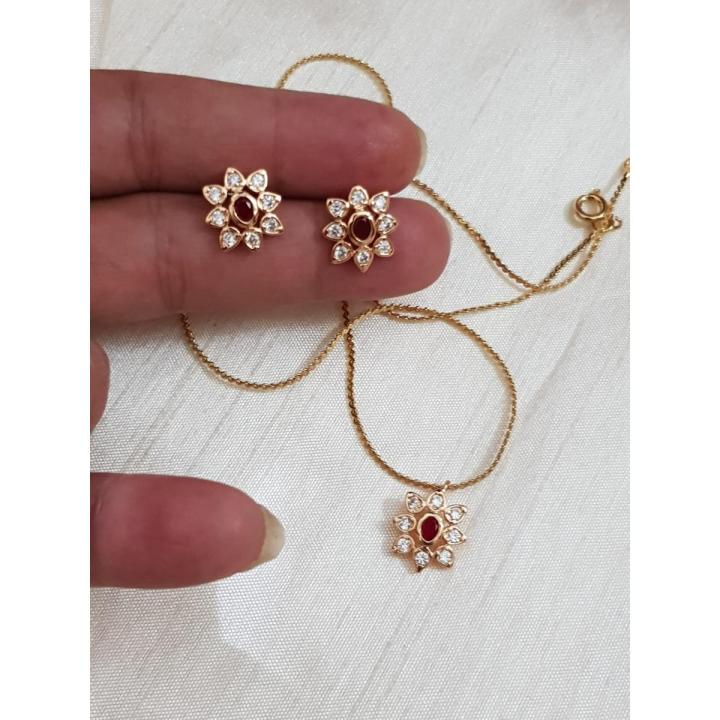 Gold Plated Necklace Set With Tops
