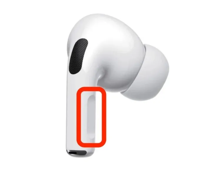 Best%20Airpods%20pro%20and%20Samsung%20R180%20TWS%20gaming%20Wireless%20Sports%20Bluetooth%20Headphones%20With%20Microphone%20Buds%20Live%20-%20Image%206