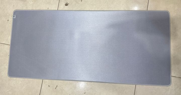 Gaming%20Mouse%20Pad%20Large%20XXL%20(900%20X%20400%20X%204%20MM)%20Thick%20Extended%20Mouse%20Mat%20Non-Slip%20Spill-Resistant%20Desk%20Pad%20with%20Special-Textured%20Surface,%20Anti-Fray%20Stitched%20Edges%20for%20Keyboard,%20PC%20-%20Black%20-%20Image%208