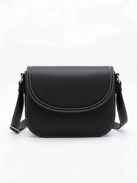 A%20moon%20bag%20(frequently%20called%20a%20crescent%20bag%20or%20half-moon%20bag)%20is%20a%20highly%20trending%20handbag%20characterized%20by%20its%20distinct%20curved%20silhouette%20resembling%20a%20crescent%20moon.%20Combining%20minimalist%20structural%20design%20with%20everyday%20functionality,%20it%20has%20become%20a%20sta%20-%20Image%202