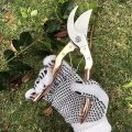 Flower Cutter, Heavy Duty Gardening Scissor, Plant Cutter for Home Garden, Wood Branch Trimmer, Grass Cutting Accessories. 