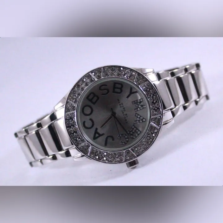 Silver%20Diamond%20%20Dial%20Silver%20Chain%20Watch%20For%20Women%20-%20Image%202