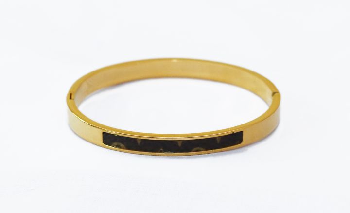STAINLESS STEEL HANDCUFF FOR WOMEN BRACELET FOR GIRLS GALLERY OF GEMS