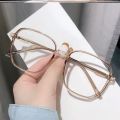 2021 new glasses women's Korean black frame glasses women's anti blue light spectacles frame fashion eyewear. 