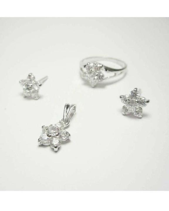 Locket%20Tops%20for%20Girls%20in%20Silver(Chandi)%20-%20Image%203