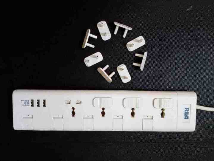 Essential%20Protection%20for%20Kids%20Childproof%20Safety%20Socket%20Covers%20-%20Image%202