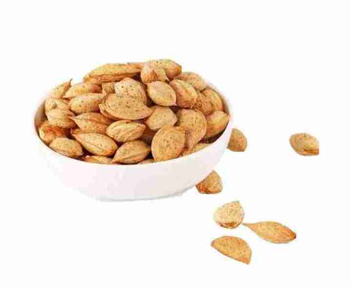 Soft-Shell%20Almond%20500gm%20Pack%20(Kaghzi%20Badam)%20-%20Image%203