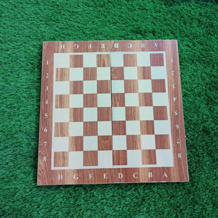 Folding%20Hand%20Crafted%20Wooden%20Chess%20Board%20Exclusively%20Foldable%20Wooden%20Chess%20set%20-%20Image%202