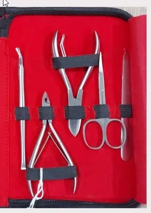 Manicure%20Set%20Essentials%20Professional%20Pedicure%20Kit%20for%20Nail%20Care%20-%20Image%202