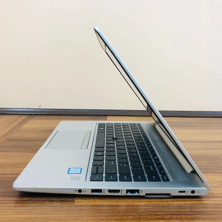 HP%20ELITEBOOK%20840-G5%20(%20TOUCH%20SCREEN%20)%208TH%20GENERATION%20%7C%20INTEL%20CORE-I5%20%7C%208250u%20PROCESSOR%20%7C%2016GB%20RAM%20%7C%20512GB%20SSD%20%7C%20FHD%20%7C%2014.1%E2%80%99INCH%20DISPLAY%20%7C%20SILVER%20%7C%20WIN11%20PRO%20%7C%20REGISTERED%20(FREE%20LAPTOP%20BAG)%20-%20Image%205
