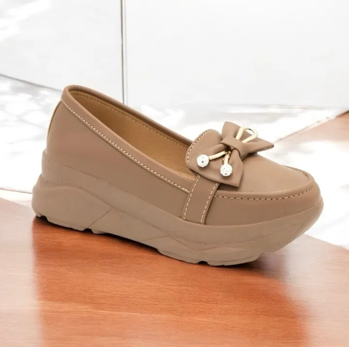 Ladies%20New%20and%20Premium%20Quality%20Double%20Sole%20Shoes%20Dashing,%20Stylish,%20Beautiful%20-%20Image%204