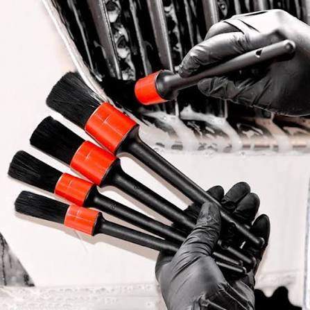 5%20in%201%20Car%20detailing%20brushes%20-%20Image%202