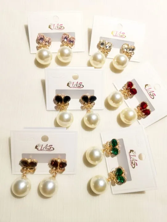 Choose%20Your%20Own%20Pair%20of%20Latest%20Fashion%20Earrings%20%7C%20Trendy%20Gold-Tone%20Earrings%20Set%20for%20Girls%20&%20Women%20-%20Image%202