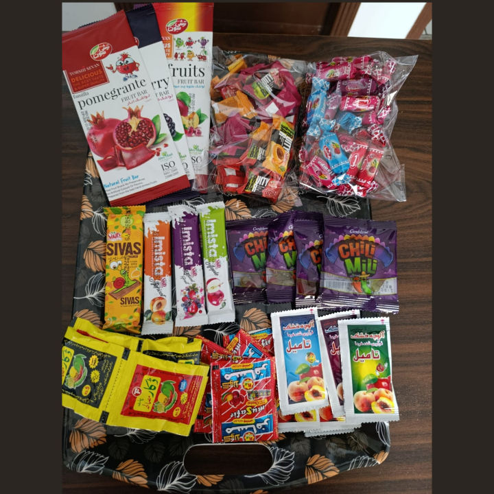 Lavashak Box Ready to Eat Deal / 3 Imported lavashak + 250g Sivas Fruity bar + 250g Hampa Imli ( 22 to 24 Pc approx ) + 3 Imista Fruity Bar + 1 Big Fruity Bar + 12 Dakar Masala + 5 Chilli Milli + 5 Tamil Sauce + 5 Anardana Imli