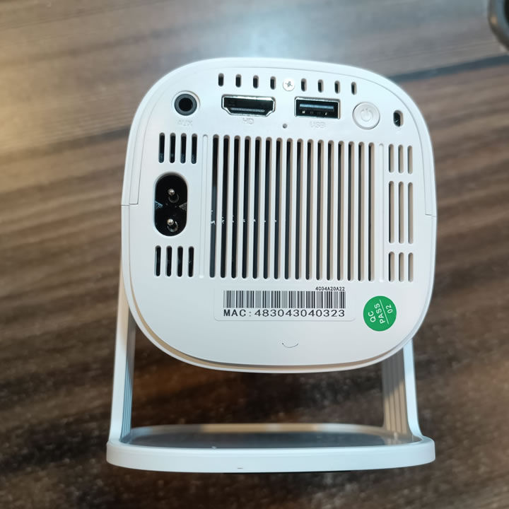 P30%20Android%20Projector%20Multimedia%20HD%201GB%20RAM%208%20GB%20ROM%20HD%20150ANSI%20Lumens%20Portable%20Projector%20for%20Office%20Presentation%20-%20Image%203