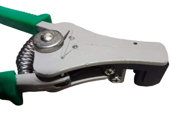 Cable%20Wire%20Strippers%20Crimping%20Plier%20Peeled%20Insulation%20Remover%20Cutter%20-%20Automatic%20Wire%20Stripper%20-%20Image%204