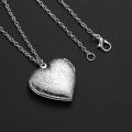 Silver Color Love Heart Photo Frame Pendant Necklace For Women I Love You Flower Pattern Heart Openable Locket Necklace Jewelry. 
