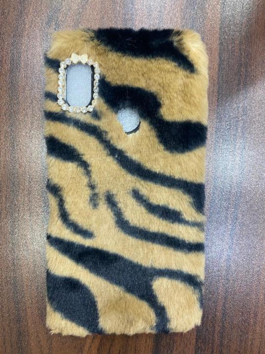 Redmi%20Note%205%20Pro%20Fuzzy%20Plush%20Case%20for%20Girls%20Fluffy%20Furry%20Plush%20Soft%20TPU%20Shockproof%20Phone%20Case%20-%20Image%204