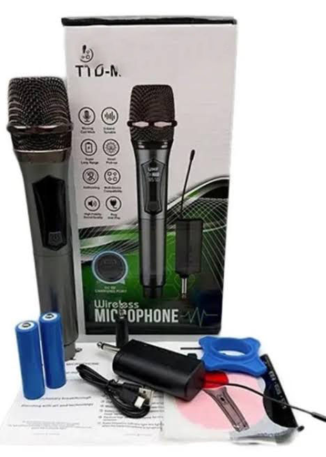 Universal%20Handheld%20Rechargeable%20Wireless%20Microphone%20best%20for%20mobile%20and%20DSLR%20-%20Image%204