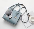 ladies handbags in Pakistan/ cheap online women bags/ trendy handbags/ stylish tote bags/ shoulder handbag. 