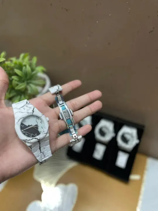 Luxury%20Ladies%20Analog%20Wristwatch%20-%20Elegant%20&%20Stylish%20Fashion%20Watch%20for%20Women%20-%20Premium%20Minimalist%20Dial%20Dress%20Watch%20for%20Girls%20-%20New%202026%20Collection%20with%20Gift%20Box%20-%20Image%203