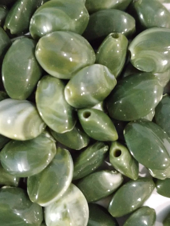 Unique%20Beads%20for%20Unique%20Crafts.%20Green%20Marble%20Oval%20Acrylic%20Plastic%20Beads.%20Pack%20of%2040gms,%20For%20DIY%20Jewelry%20Making,%20Crafting,%20Home%20Decor,%20And%20Dress%20Accessories.%20-%20Image%207