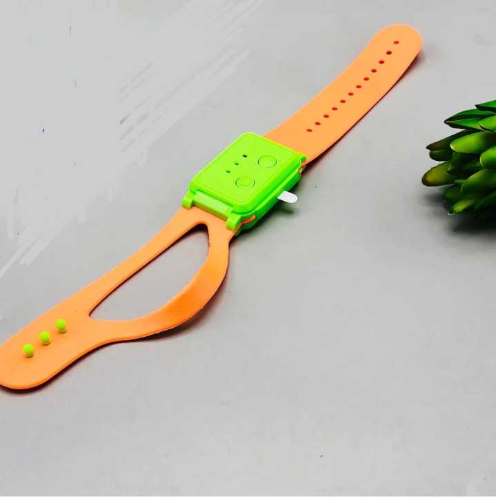 Hand%20sensor%20Control%20Stunt%20Racing%20Car%20%7C%20Hand%20sensor%20watch%20car%20stunt%20racing%20car%20with%20light%20and%20music%20and%20360%20rotate%20stunt%20tires%20-%20Image%207