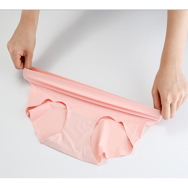 Women%20Leak%20Proof%20Menstrual%20Panties%20Soft%20Breathable,%20Lady%20Period%20Cotton%20Waterproof%20Underwear,%20Underpants%20For%20Girls%20Multicolor%20-%20Image%206