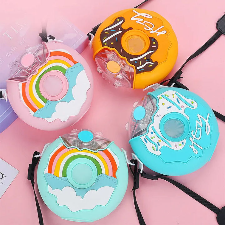 Donut%20Shape%20Water%20Bottle%20-%20Silicone%20Drinking%20Bottle%20-%20%20Quench%20Thirst%20with%20Style%20%20donuts%20-%20Image%202