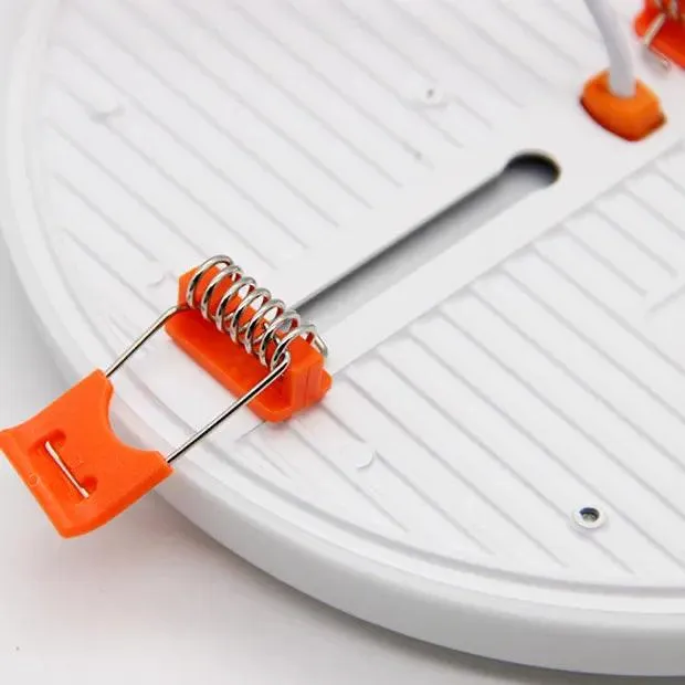 Led%20SMD%20Downlight%20Ice%20panel%20Light%2024W%20White%20Color%206%20inches%20Panel%20With%202%20inches%20to%206%20inches%20Extendable%20Option%20FUTURE%20DOWNLIGHT%20ICE%20DAAZLED%20-%20Image%203