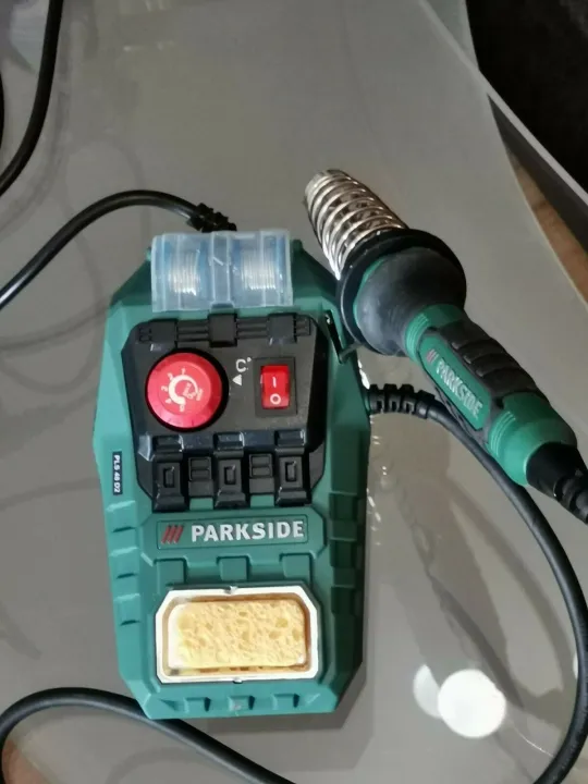 Parkside%20Universal%20Variable%20heat%20230V-50HZ%20Soldering%20Iron%20PLS%2048%20D2%2048w%20Soldering%20Station%20with%20Accessories%20for%20Electronics,%20Model%20Making.%20-%20Image%207