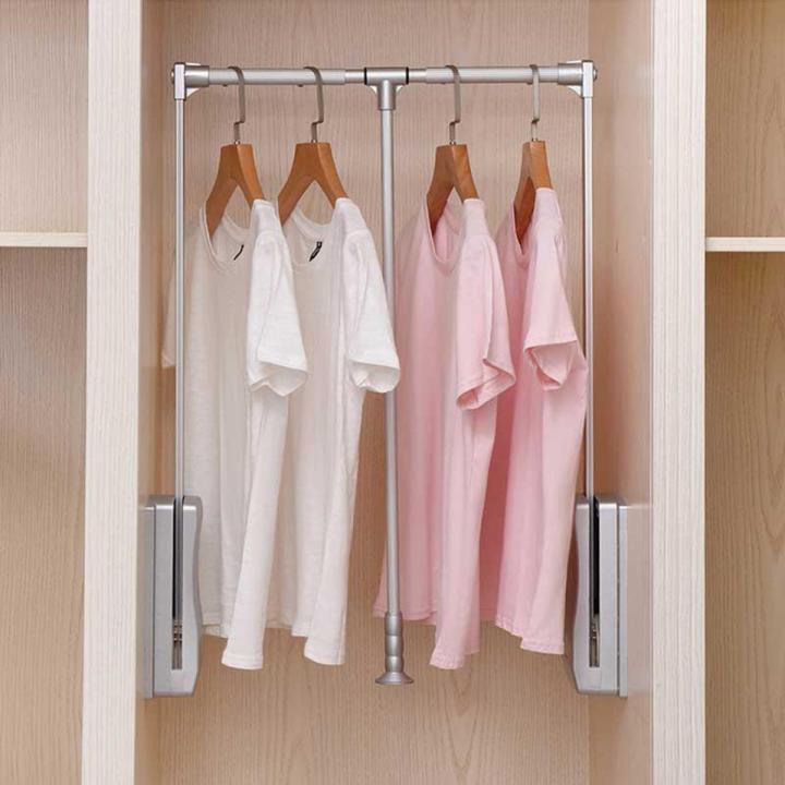 Adjustable wardrobe lifter/ clothes hanger