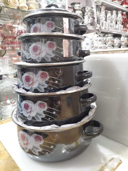 Reeona%20Tamchini%20Serving%20Bowls%20Set%20with%20Lids%205%20Pieces%20(Size:%205.50",%206.0",%207.0"%208.0",%208.50"%20diameter)%20-%20Image%203