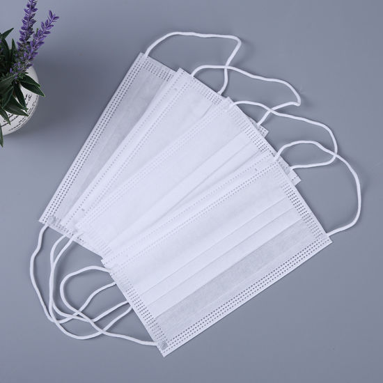 Disposable%20Face%20Mask%20White%203%20Protective%20Layers,%20Nose%20Pin%20Cover%20Pack%20Of%2050Pcs%20For%20Adult%20-%20Image%204