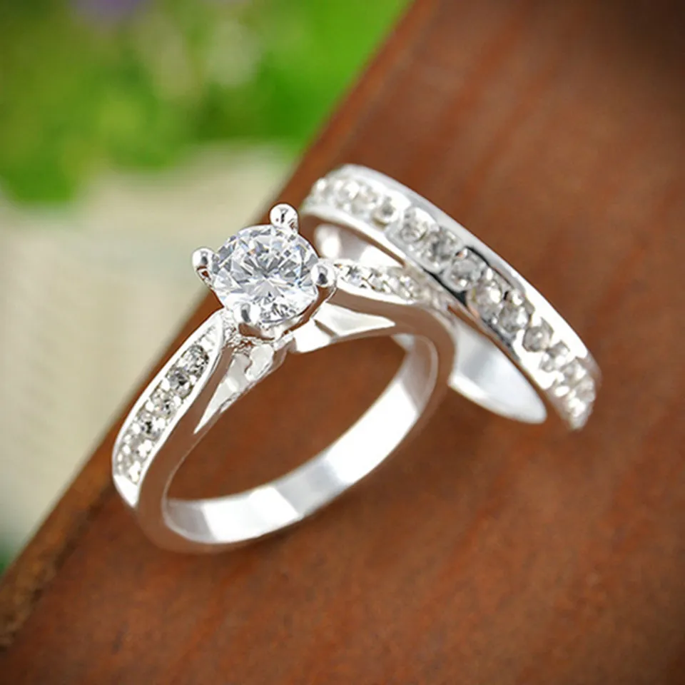Lovelyday Wedding Engagement Ring Set