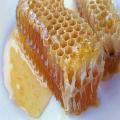 honey comb 1kg 100% natural organic honey (free delivery) fresh honeycomb خالص چھتّہ شہد کے ساتھ. 
