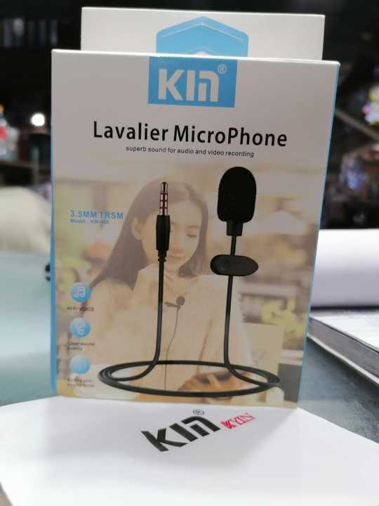 Ultra%20High%20Quality%20Wired%20Lavalier%20Lapel%20Clip%20On%20Microphone%20for%20Smartphone%20or%20Camera%20Omnidirectional%20Tiny%20Shirt%20Mic%20for%20Recording%20with%20Clip-on%20Perfect%20for%20Vloggers%20and%20Bloggers%20-%20Image%208