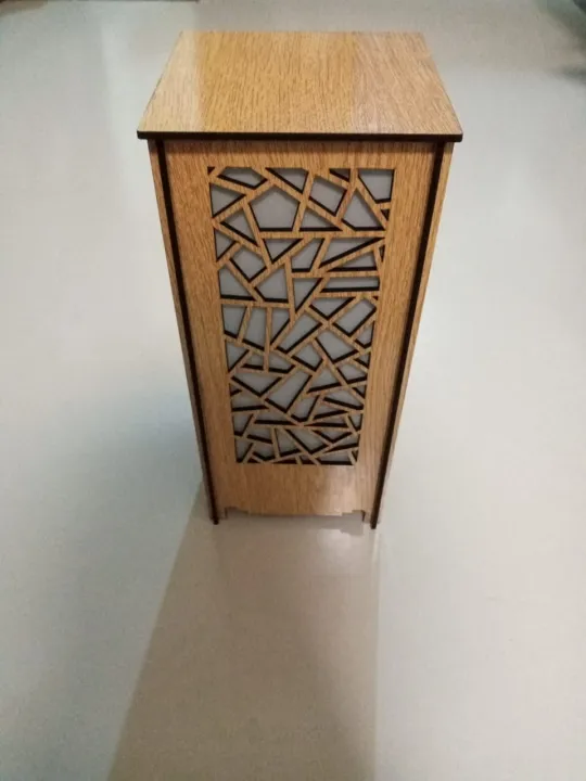 Table%20Lamp,%20Wooden%20Square%20Laminated%20MDF,%20Laser%20Cut,%20Home%20Decor%20-%20Image%204