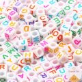 100pcs-Square Letter Beads with  Elasticl Cord Alphabet Beads White Colorful Letter Beads for Jewelry Bracelet and Necklace Making(5mm）. 