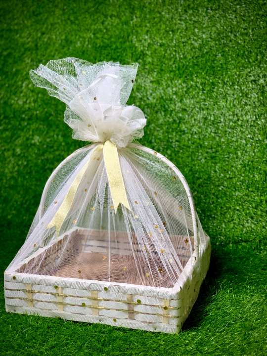 Fancy%20gift%20basket%20for%20wedding/engagement/birthday/any%20event%20with%20free%20net%20by%20maxify%20store%20%7C%20Available%20colors%20for%20net%20are%20blue%20%7C%20White%20%7C%20Black%20%7C%20Golden%20%7C%20Pink%20%7C%20Red%20%7C%20Grey%20%7C%20Purple%20-%20Image%203