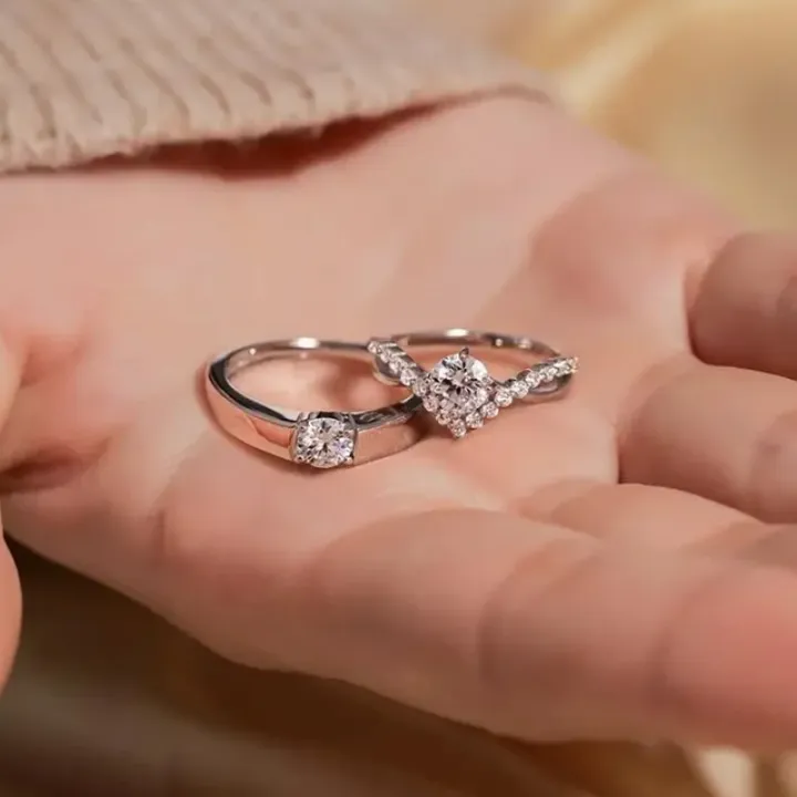 Korean%20Adjustable%20Engagement%20Couple%20Rings%20set%20With%20Box%20for%20Lovers%20Silver%20Cuple%20Rings%20Pair%20resizable%20for%20Girls%20and%20for%20Boys%20-%20Image%207