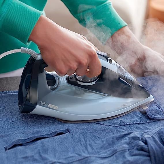 Philips%20Steam%20Iron%20Philips%20Azur%20GC4564/20%20Iron,%20Blue%C2%A0Energy%20Class%20A+%20(Free%20Shipping%20&%20Exclusive%20Discounts%20via%20Voucher)%20-%20Image%204