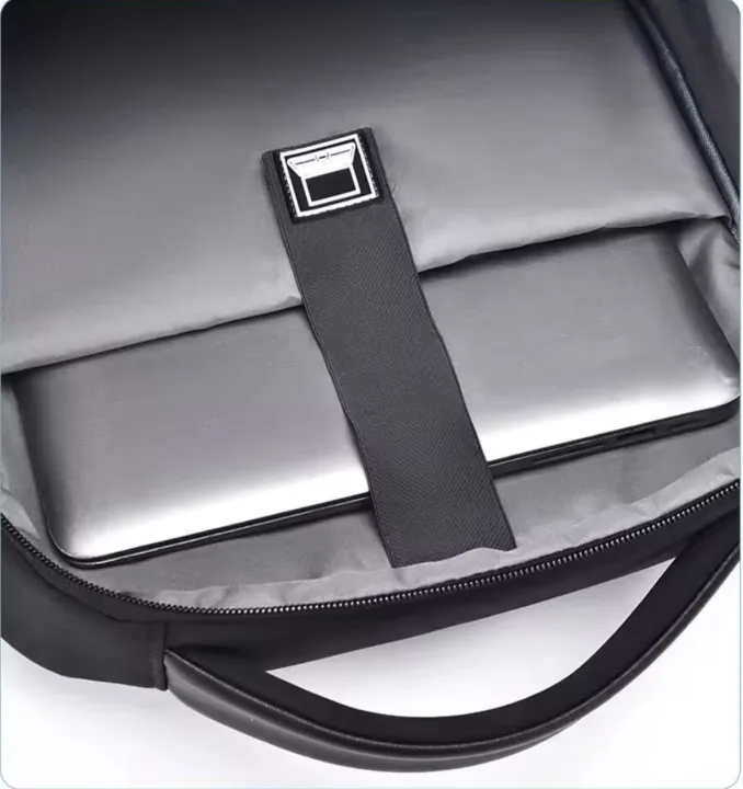 BAG%20CITY%20%7C%20Orion%20Pro%20Waterproof%20Nylon%20Laptop%20Backpack%20for%2015.6"%20Laptops%20-%20Elegant%20Black%20Travel%20Bag%20-%20Image%208