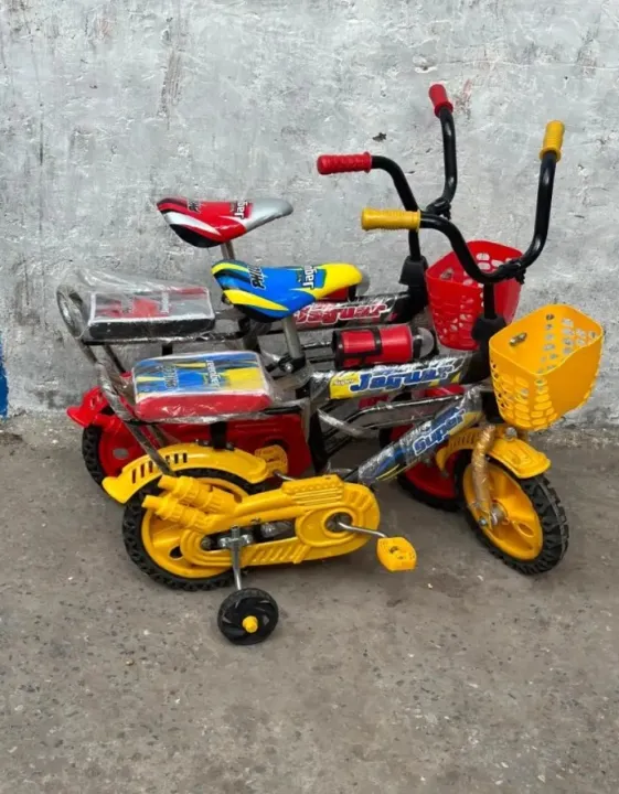 Kids%20Bicycle%202-8%20%20Years%20old%20With%20Supporting%20Tyre%20-%20Image%205