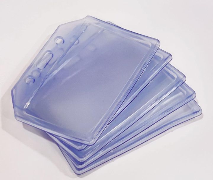 Soft%20Plastic%20PVC%20%20ID%20Card%20Badge%20Multiple%20Card,%20Access%20Card%20Holder%20Transparent%20Horizontal%20Card%20Holder%20-%20Image%203