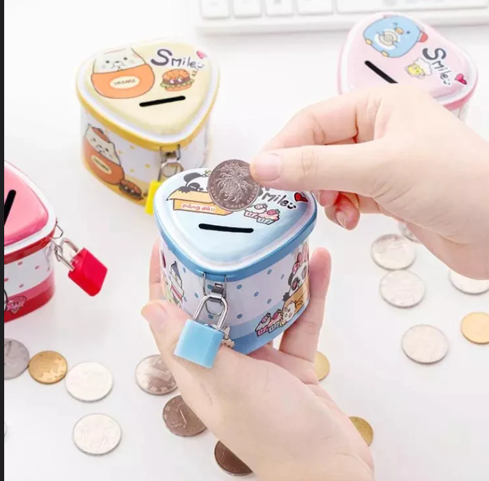 Cute%20Cartoon%20Piggi%20Bank%20Safe%20Money%20Box%20With%20Lock%20Key%20-%20Image%202