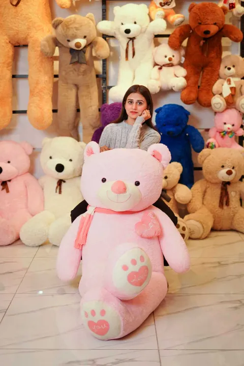 Soft%20And%20Huggable%20Jumbo%20Pink%20Teddy%20Bear%20200cm%20-%20Giant%20Teddy%20Bear%20With%20Love%20heart%20and%20tie%20-%20Image%203