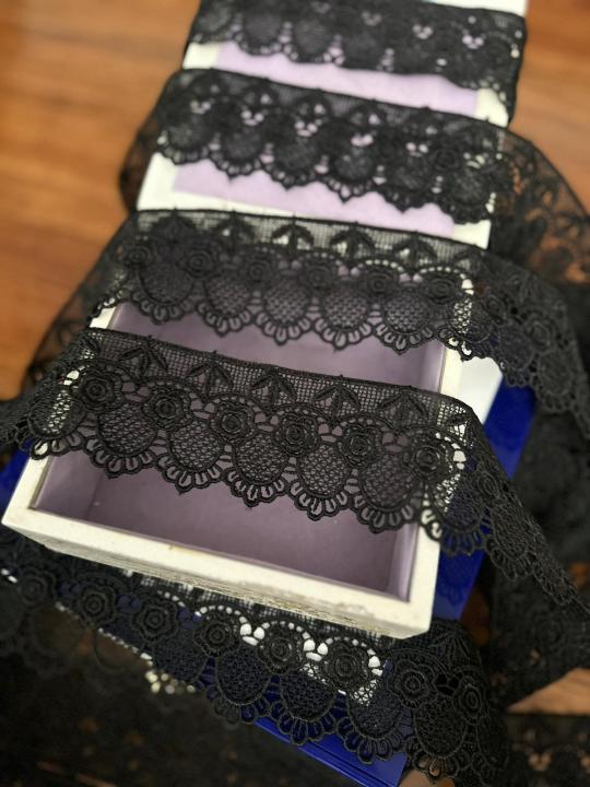 BLACK%20FLOWER%20LACE%20-%20Image%203