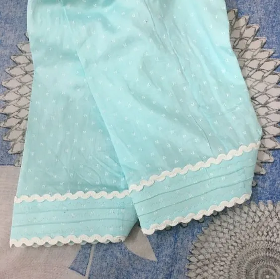 14%20Yards%20Zig-Zag%20Lace%20%7C%20Decorative%20Lace%20for%20Dresses,%20Bags,%20Party%20Decor,%20Gift%20Wraps%20&%20DIY%20Craft%20Projects%20-%20Image%207